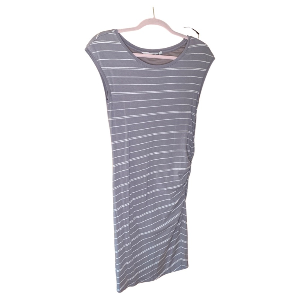 Athleta Gray & White Fitted Stretch Dress (M)